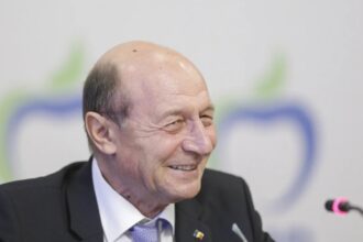 basescu fost primar general al capitalei in tabara desfiintarii sectoarelor nu stiu cu ce o sa va alegeti daca nu se revine la un oras cu administratie unica 690caa041f835