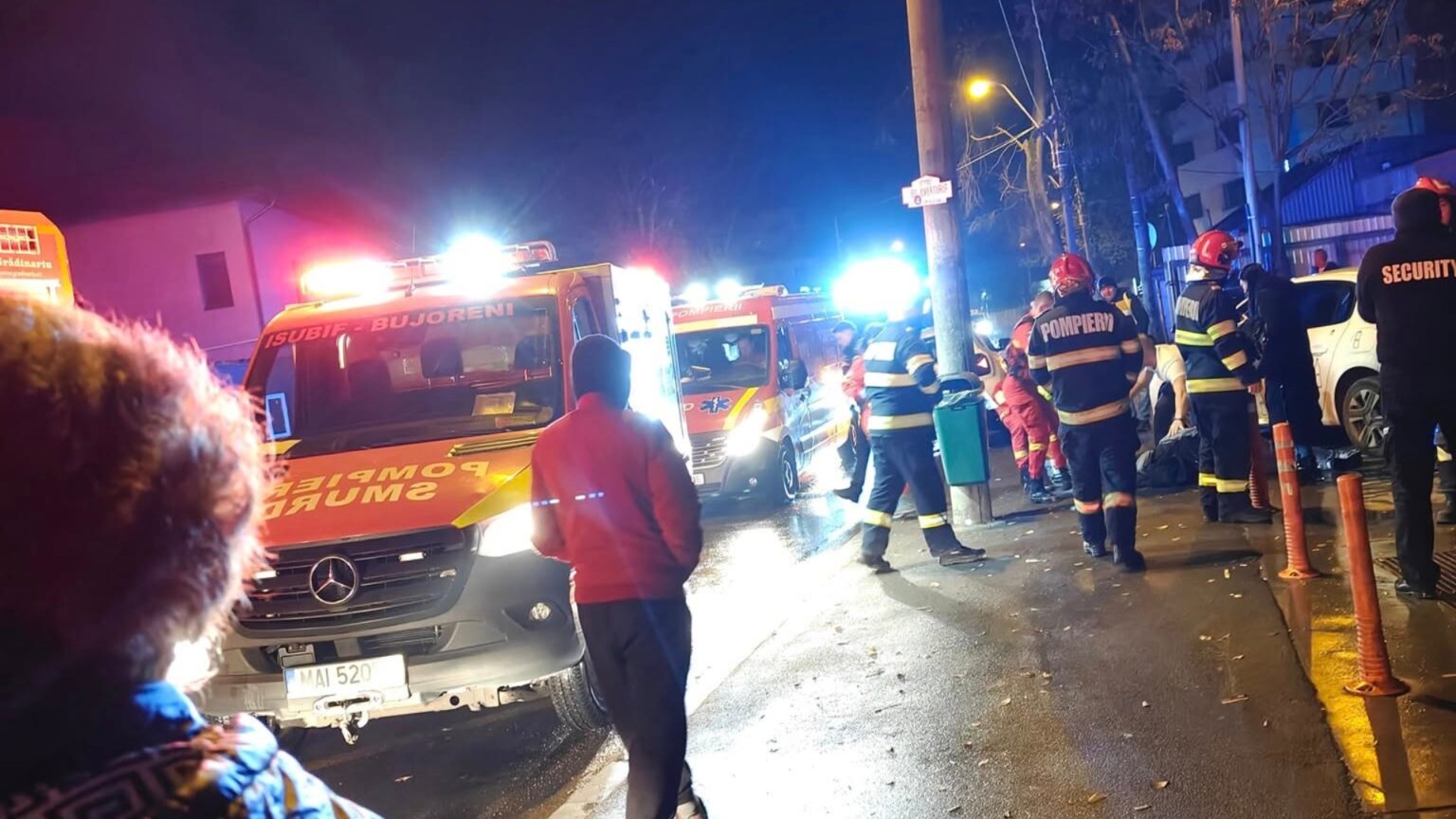 breaking accident grav cu mai multe victime in militari pe bulevardul uverturii martor o masina a intrat in oameni care asteptau in statia stb 691c1728e561f 1