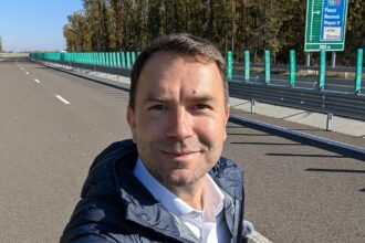 catalin drula isi depune astazi candidatura la primaria capitalei din partea usr incepe oficial perioada de inscriere a dosarelor 69143c5261954