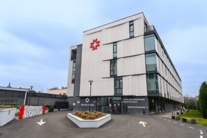 ce angajamente isi asuma finlandezii de la mehilainen pentru a cumpara reteaua de sanatate regina maria 69200089b8a0e