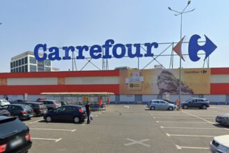 cine vrea sa cumpere magazinele carrefour pe toate nu doar pe cele din bucuresti interesati sunt fratii paval proprietarii dedeman auchan si froo 6912eabdd59b2