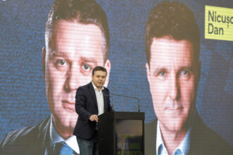 ciucu ar vrea sa l invite pe nicusor dan la prezentarea programului pentru capitala de ce nu e o onoare sa l ai prezent pe presedintele romaniei intr un astfel de context 690b53ca600d2