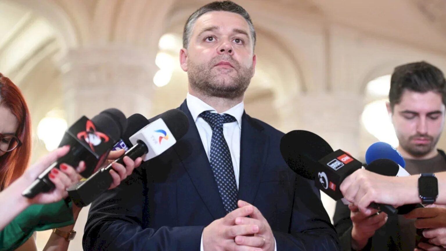 ciucu nu se retrage din cursa pentru pmb in favoarea lui drula in loc sa stau sa mi vad de campania si programul pentru bucuresti trebuie sa dezmint informatii false 69062ea1f0826