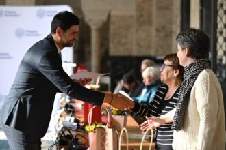 cuplurile de aur din sectorul 1 celebrate de primarie pentru 50 de ani de casnicie 690905c1b0bc9