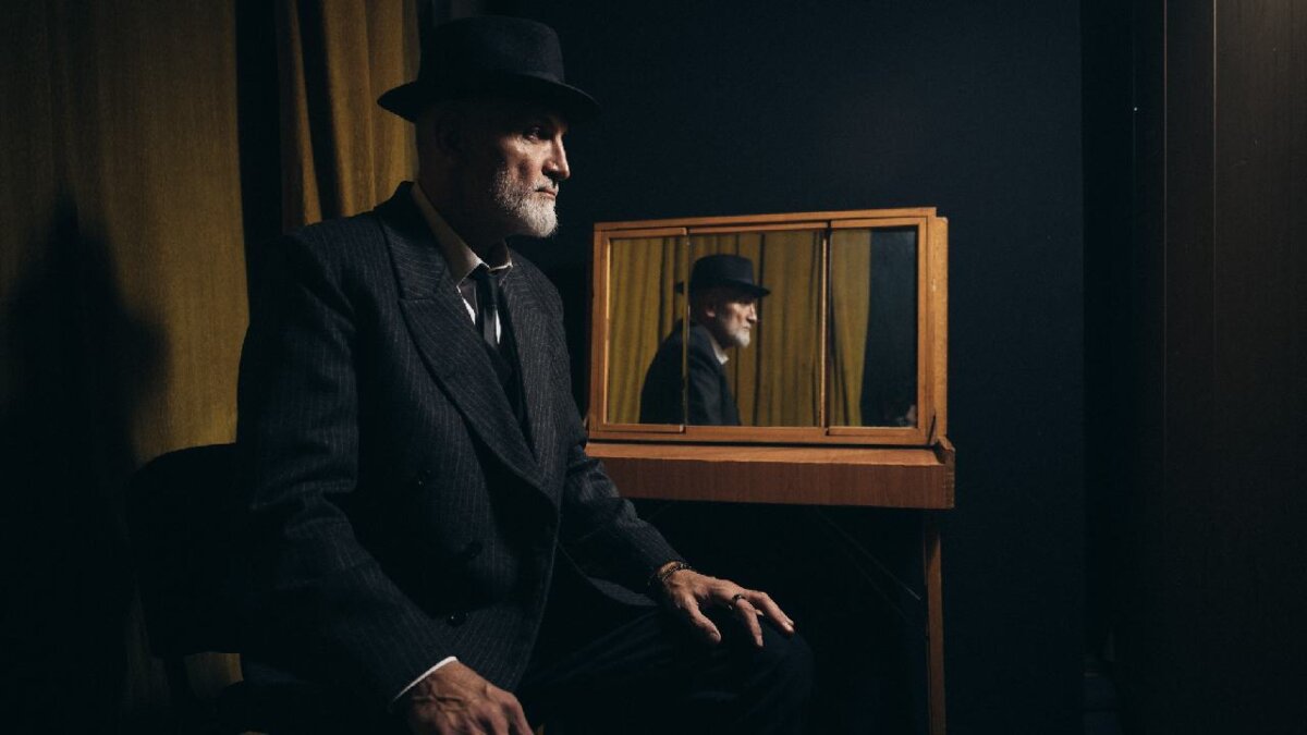 damian draghici prezinta meditatii lautaresti 2 autenticitatea nu se invata din carti se mosteneste 69121890c7c4f