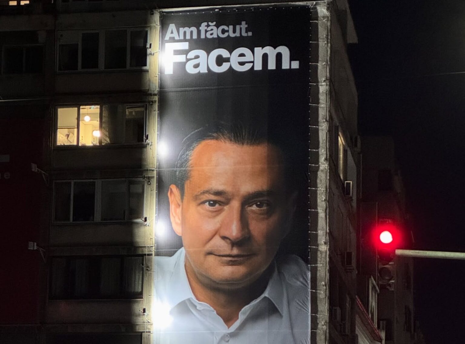 dl baluta a facut un pas inainte de campania electrorala afise cu el si sloganul lui la primaria capitalei sunt prin tot orasul 6907494745c2d