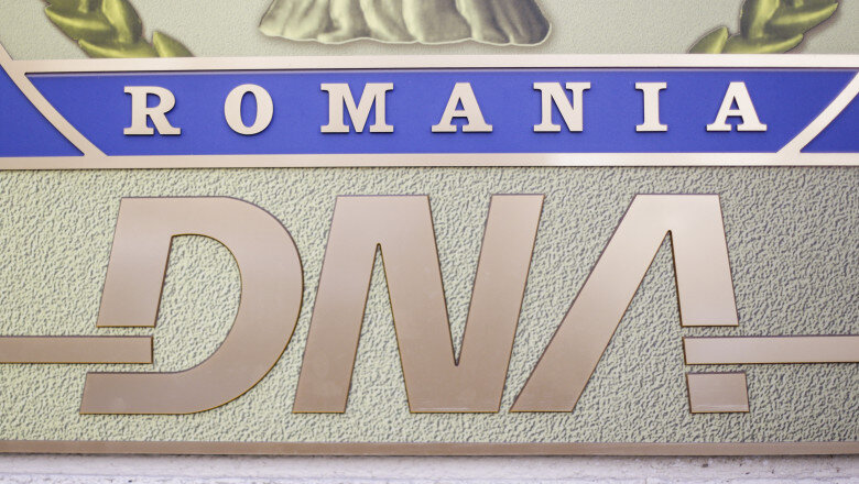 dna un primar din neamt a fost retinut pentru luare de mita o firma i a construit gratuit o casa vanduta de acesta cu 150 000 euro 6914e45441151