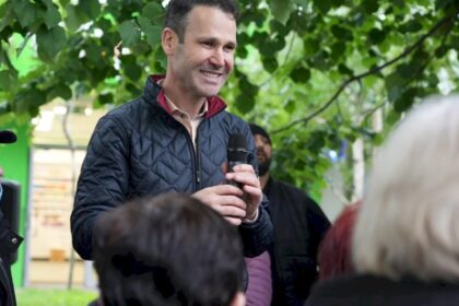 e protest anti negoita azi bucuresteni din sectorul 3 se aduna la pranz in parcul ior de unde vor pleca apoi spre sediul primariei s3 oamenii acuza primarul de abuzuri 6917db24f190f