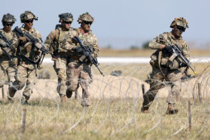 exclusiv ce spune dominic fritz intrebat daca ministrii usr au facut tot ce au putut ca sa impiedice redimensionarea trupelor americane 690760facd538