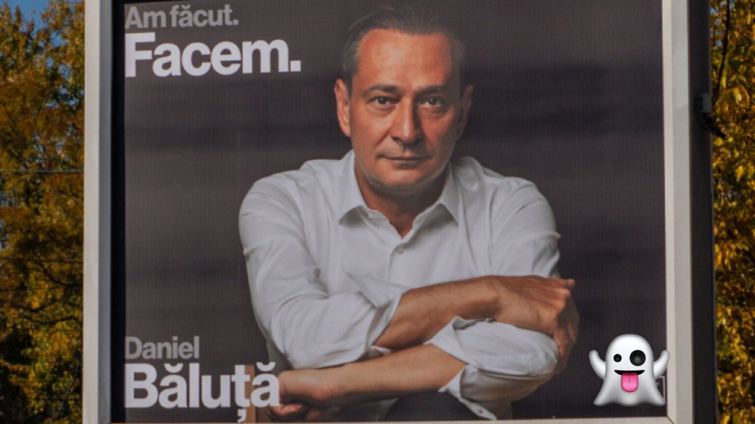 foto detaliul socant f09f989c de pe panourile electorale cu dl baluta care au impanzit bucurestiul 6908b7ea20849