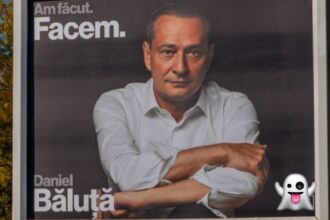 foto detaliul socant f09f989c de pe panourile electorale cu dl baluta care au impanzit bucurestiul 6908b7ea20849