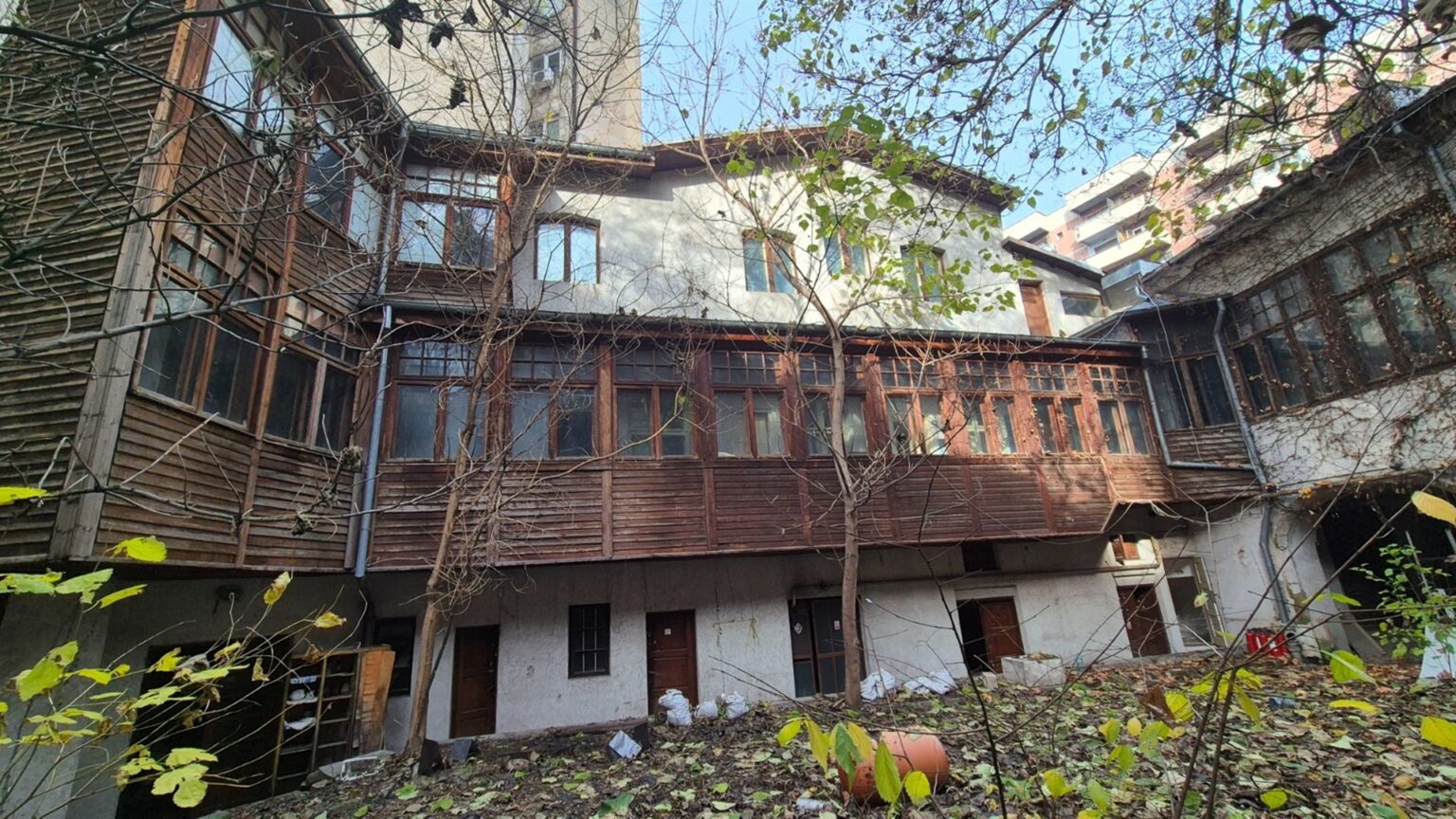 foto muzeul gheorghe tattarescu intra in consolidare si reabilitare un proiect de 30 de milioane de lei e singura resedinta particulara din bucuresti construita ca un han 6926f6a9d6cee