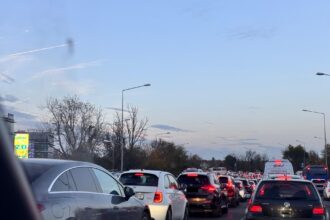 foto traficul pe dn1 intr o dupa amiza de luni de cosmar superior maine iau la mine trebuincioase pentru sarmale am timp sa infasor o oala mare ca pentru craciun 6908c5f504aea