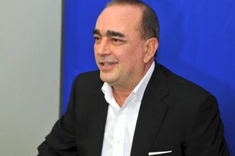 gigi netoiu candideaza la primaria capitalei omul de afaceri a facut anuntul la o petrecere cu muzica si berbecut la protap la port cultural cetate 690e24b310602 1