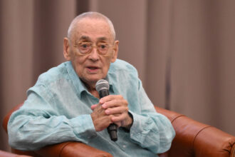 horia moculescu internat la ati in stare grava compozitorul in varsta de 88 de ani este la spitalul matei bals din bucuresti 690c7fd2047c3