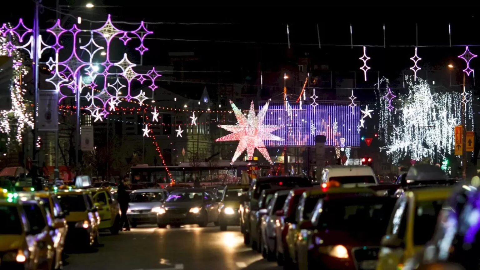luminitele de sarbatori din bucuresti costa anul acesta de trei ori mai mult decat anul trecut a fost depusa o singura oferta la licitatia pmb 6911b7ca4cda9 1