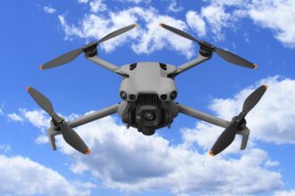 mai le cere romanilor sa nu ridice drone in minivacanta de 1 decembrie 692984cb297ec