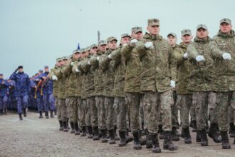 militarii romani fac repetitii pentru parada de 1 decembrie mapn pot genera temporar zgomot sau trafic ingreunat 691deeda4f16c