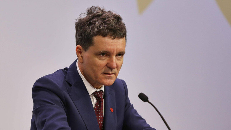 nicusor dan cere revenirea la o lege a salarizarii unitare exista diferente mari intre institutii si oamenii pleaca 69206d6e6a5d0 1