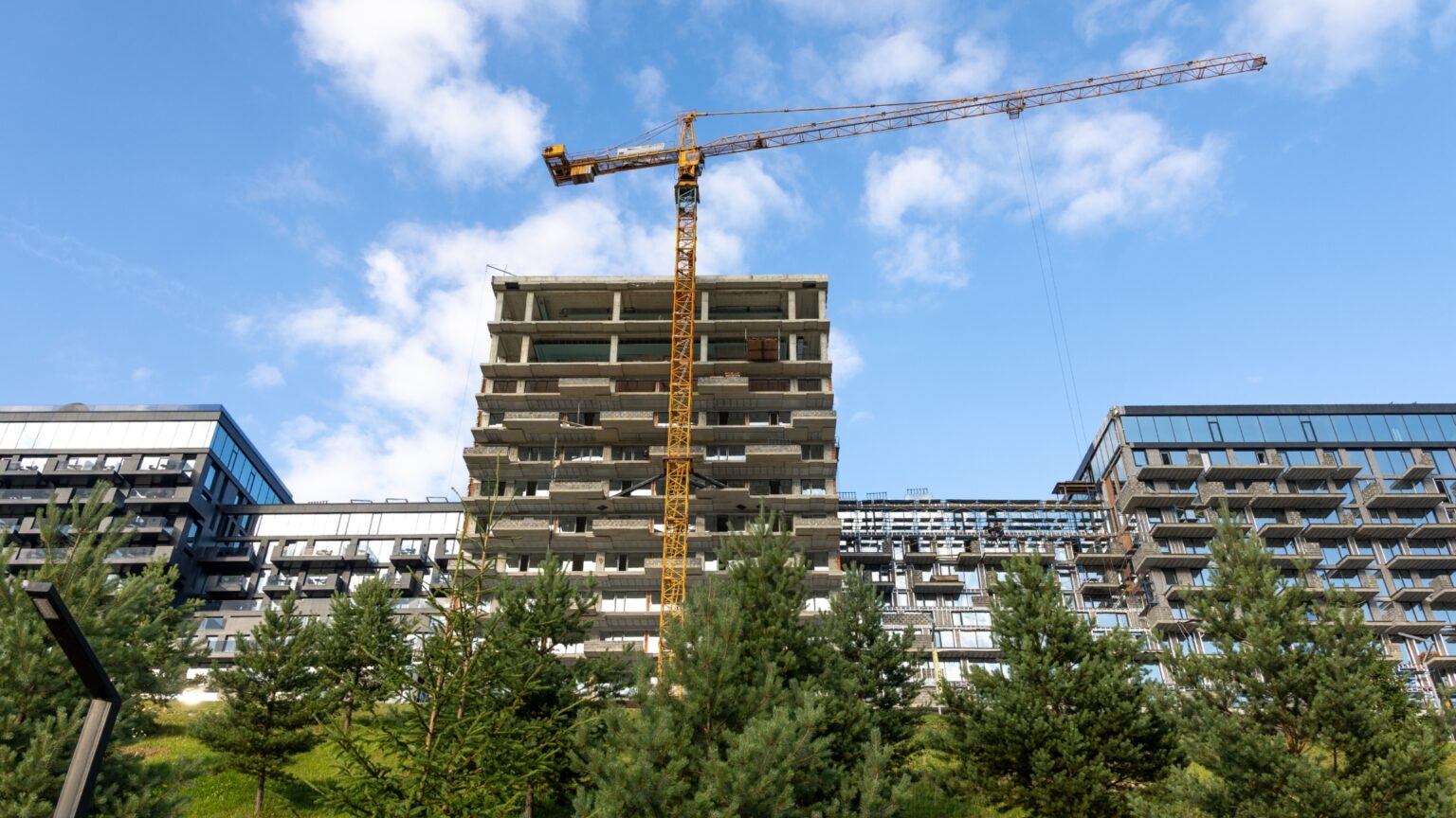 o cladire de birouri va fi construita pe un teren din fosta fabrica flamura rosie din bucuresti aici vor lucra 445 de oameni 69161e248ef87