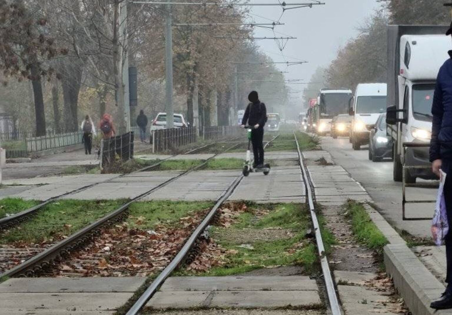 pana de curent la stb linia 25 este blocata la preciziei martor nu merg tramvaiele 6916df37583d8
