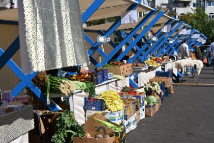 piata volanta ajunge in acest weekend in cartierul floreasca 20 producatori locali vin cu produse proaspete in fata parcului automatica 690dcf6be84e2 2