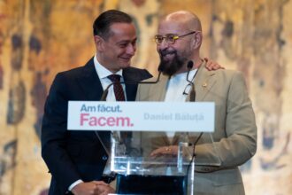 piedone intra in team baluta in cursa pentru pmb ii ofera 150 de tineri din partidul lui sa l ajute in campania electorala pentru functia de primar general al cap 691ec9a0e2d5f