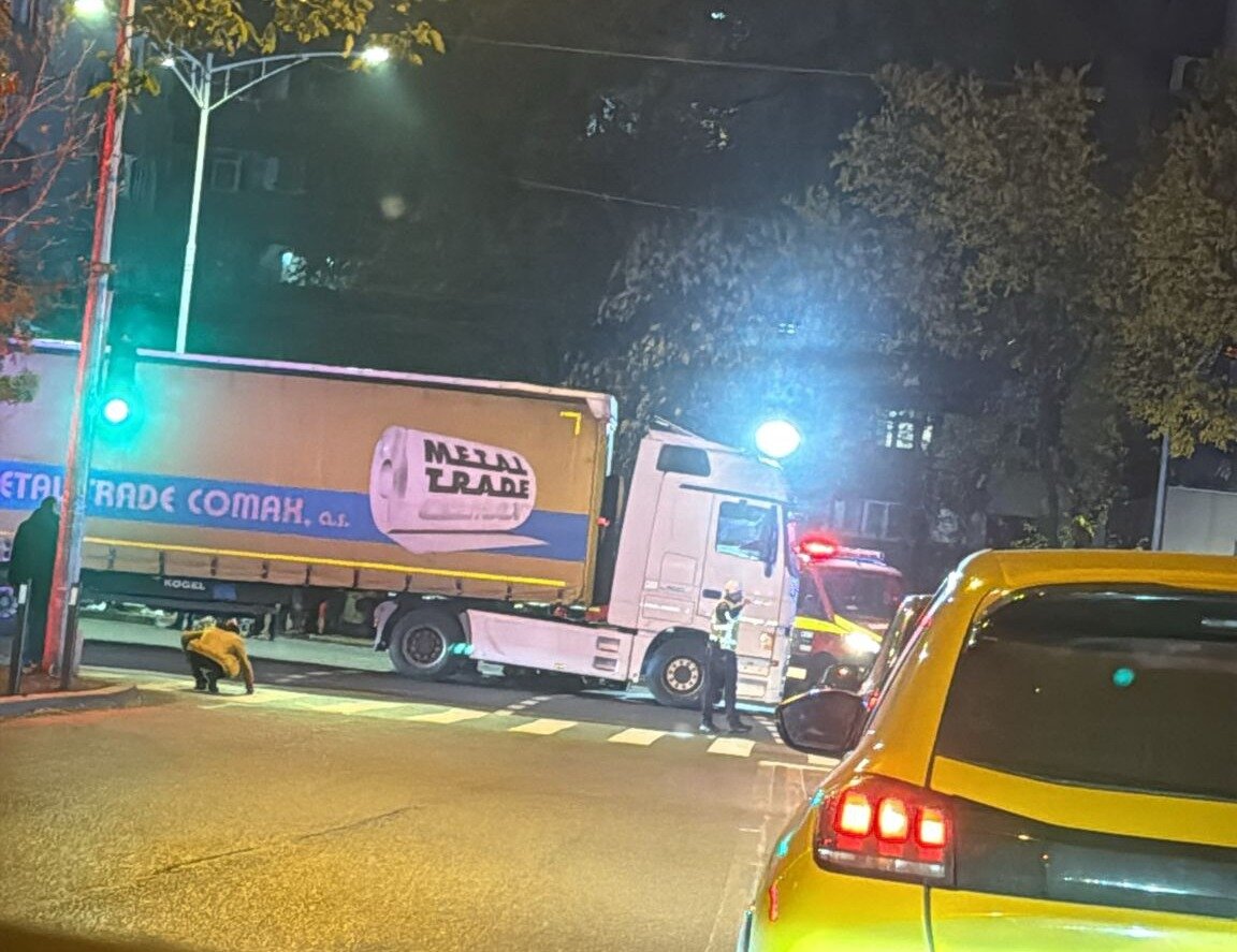 pieton decedat dupa ce a fost lovit de soferul unui tir pe bulevardul iuliu maniu 690bad7011be0 2