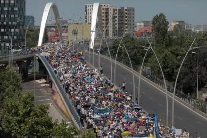 protest in piata victoriei acum sindicalistii sunt din nou in strada si se opun politicilor de austeritate 69144a5981470 1