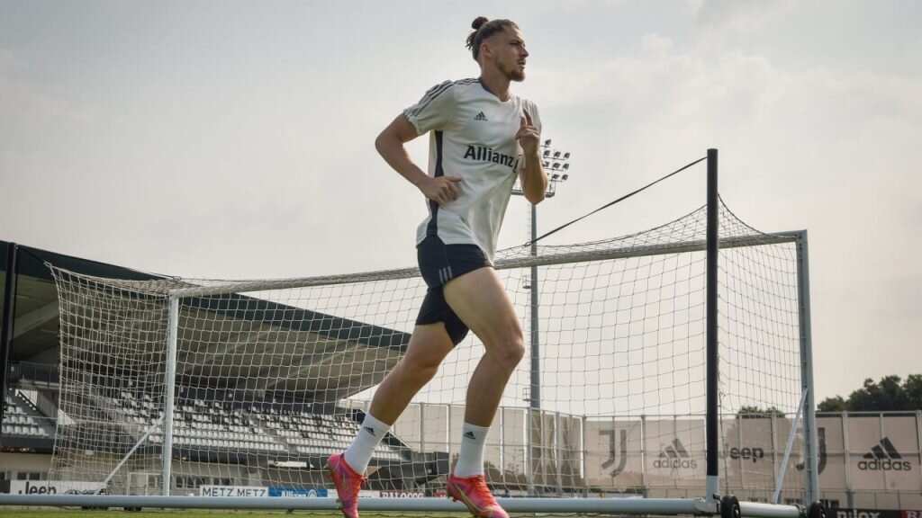 radu dragusin vrem sa aratam ca romania merita sa fie la mondial 691f361b1e723