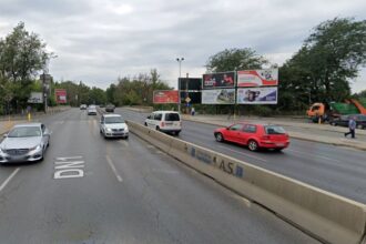 restrictii de circulatie pe dn1 la noapte in intersectia strazilor elena vacarescu si dobrogeanu gherea se inlocuiesc separatoarele de beton dintre sensuri 691f0e90dc361