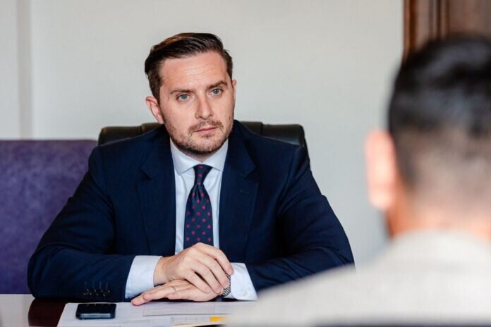 stelian bujduveanu anunta ca il sustine pe ciprian ciucu la primaria capitalei 691d72a60edcc