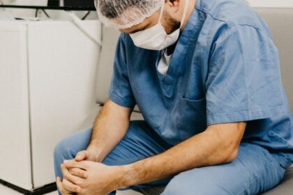 usr anunta o initiativa legislativa pentru combaterea fake news in domeniul medical 690f4fe95f7b0