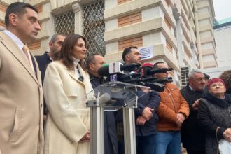 video anca alexandrescu si a depus candidatura pentru primaria capitalei am decis sa fac aceasta campanie doar in mijlocul cetatenilor 691746f76e3cd