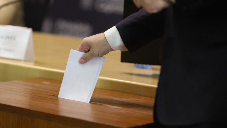 video cum isi fac campanie candidatii in lupta pentru primaria capitalei cine sunt cei opt care si au anuntat deja intrarea in cursa 69089d5d91a3f