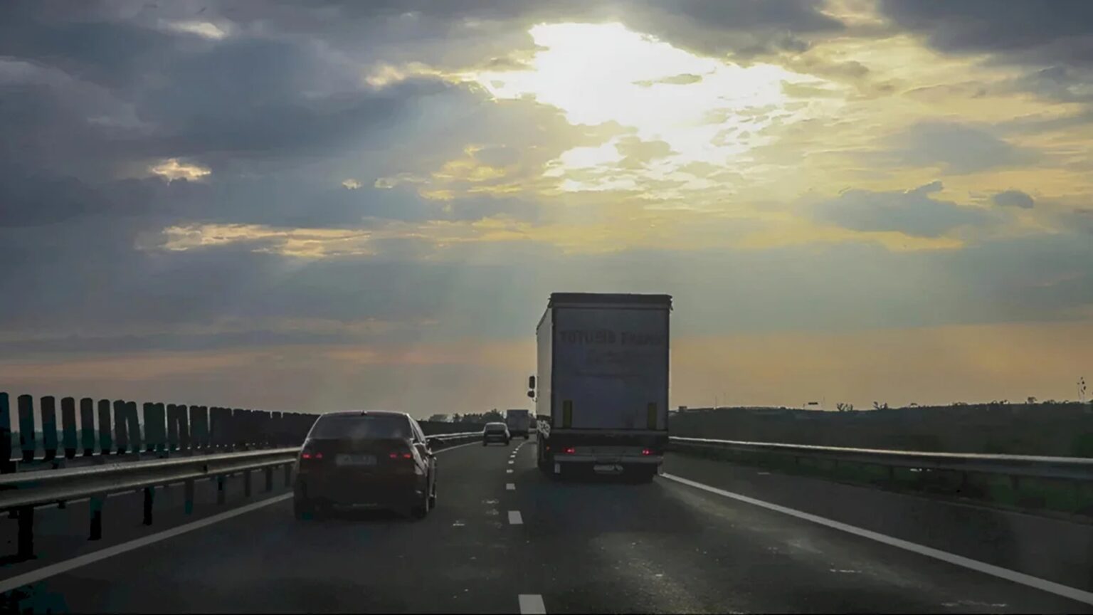 video pasajul rutier de pe dn2 peste autostrada a7 a fost dat in trafic de la sfarsitul lunii bucurestenii vor merge doar pe autostrada pana la focsani 692075367d52e 2