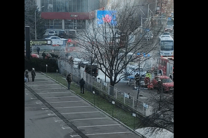 accident pe bulevardul dimitrie pompeiu o femeie aflata pe trotuar a fost lovita de o masina 69539d5e4a02a