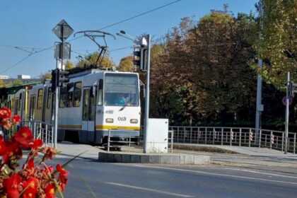accident pe calea ferantari tramvaiele 11 si 23 sunt blocate inainte de statia cibinului stb s au aplicat masuri de deviere 694147825abe4