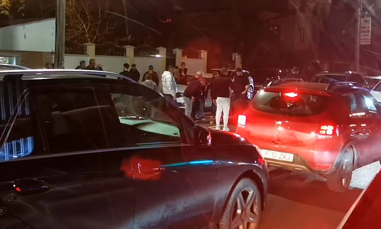 adolescent de 14 ani ranit grav dupa ce a fost lovit de un autoturism pe soseaua bucuresti targoviste 69309e945f84c