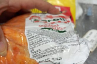 amenzi de aproximativ 700 000 de lei date de anpc la mai multi operatori economici din mai multe statiuni 69542cb5535ef