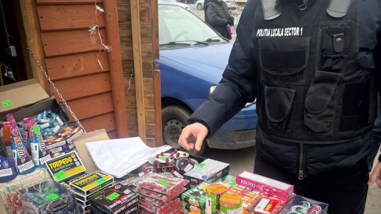 amenzi uriase pentru bucurestenii din s1 care folosesc de sarbatori artificii si petarde de banii aia iti iei 75 de kile de sarmale sau 60 de cozonac bun cu nuca 6943db3597c1b