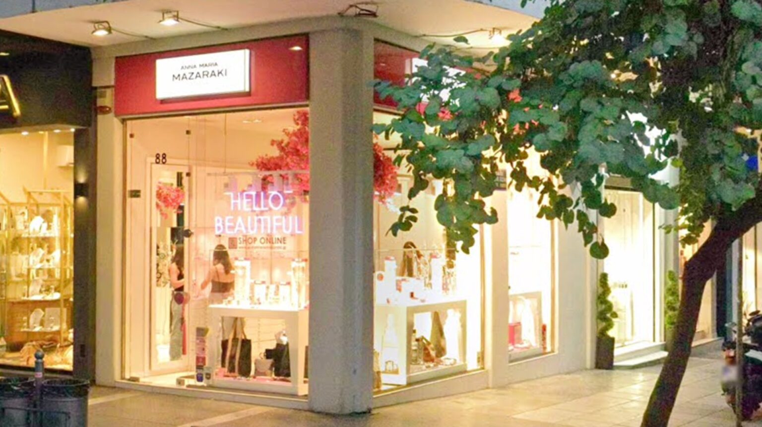 bijuteriile grecesti anna maria mazaraki ajung din bucuresti primul magazin se deschide in parklake mall 6943e4d5d279e