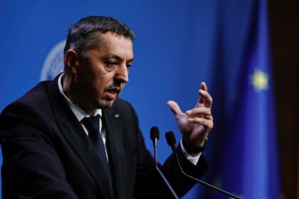 breaking news daniel david ministrul educatiei si a dat demisia surse 694994a1a4048