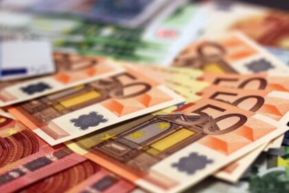 bulgaria trece la moneda euro si devine al 21 lea membru al zonei euro 6954de861dab1