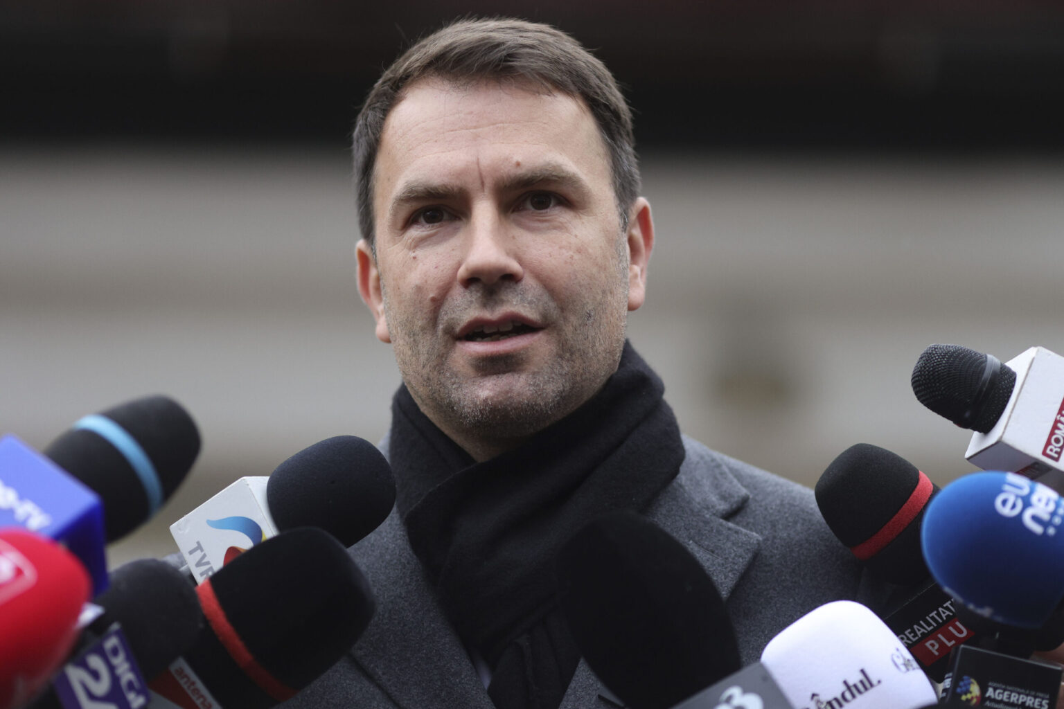 catalin drula candidatul presedintelui anunt care suna a esec l a facut chiar inainte de rezultatele exit poll la alegerile din bucuresti 6935d28949b24