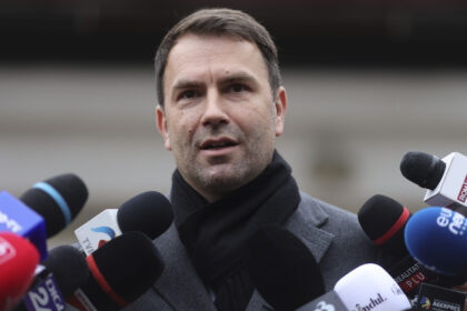 catalin drula candidatul presedintelui anunt care suna a esec l a facut chiar inainte de rezultatele exit poll la alegerile din bucuresti 6935d28949b24