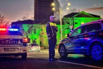 cinci taximetristi retinuti pentru furturi din conturile bancare ale pasagerilor 693aa850b70fe