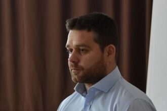 ciprian ciucu a fost acuzat ca si a trecut in cv functia de lector la unibuc primarul general al capitalei am fost impostor fara sa imi dau seama 6953ccfd62fbe