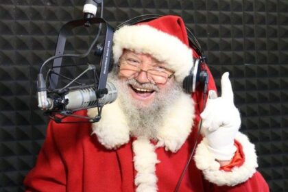 copiii pot vorbi in direct cu mos craciun la itsy bitsy fm si il pot intalni in bucuresti 693017a87b595
