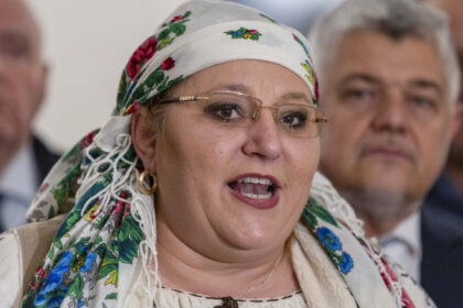 diana sosoaca vrea pace cu george simion si cere unificarea suveranistilor pol politic comun pentru preluarea puterii 69441b031a364